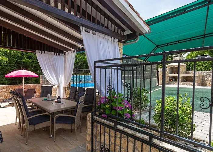 With A Private Swimming Pool, Garden & Bbq