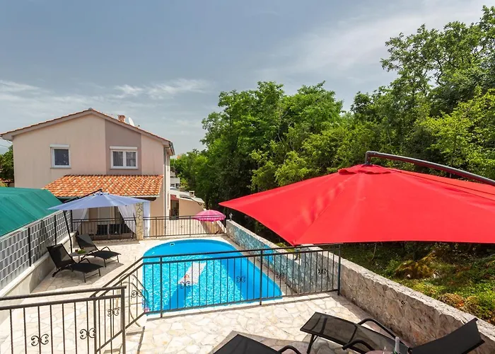Apartament With A Private Swimming Pool, Garden & Bbq Gostinjac